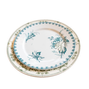 ensemble assiettes verte vintage disponible à la location