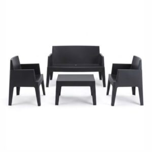 Location de mobilier Loc'Ambiances. Avec l'ensemble box disponible en noir ou en blanc